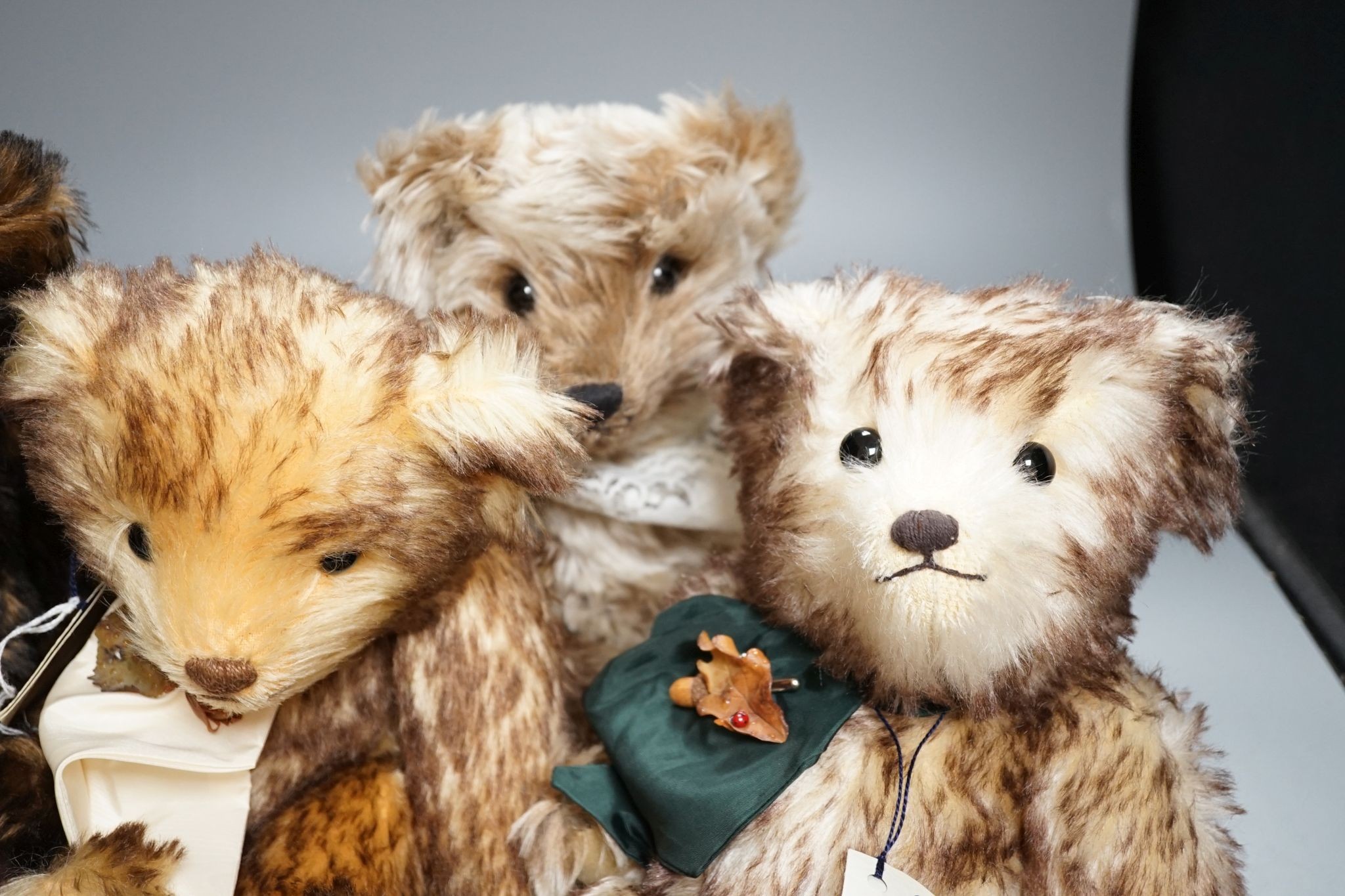 Four Oldachre bears